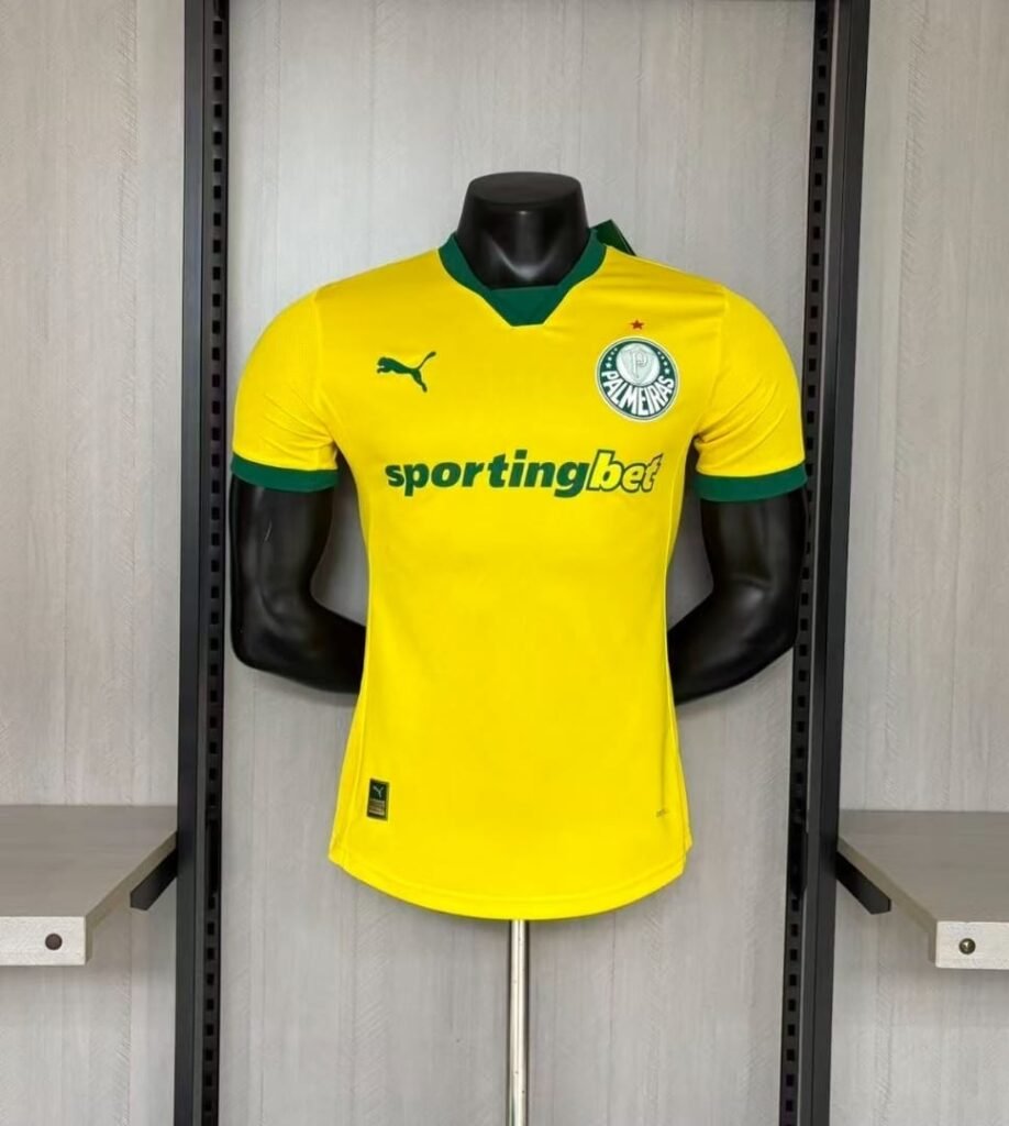 Palmeiras Amarela Premium
